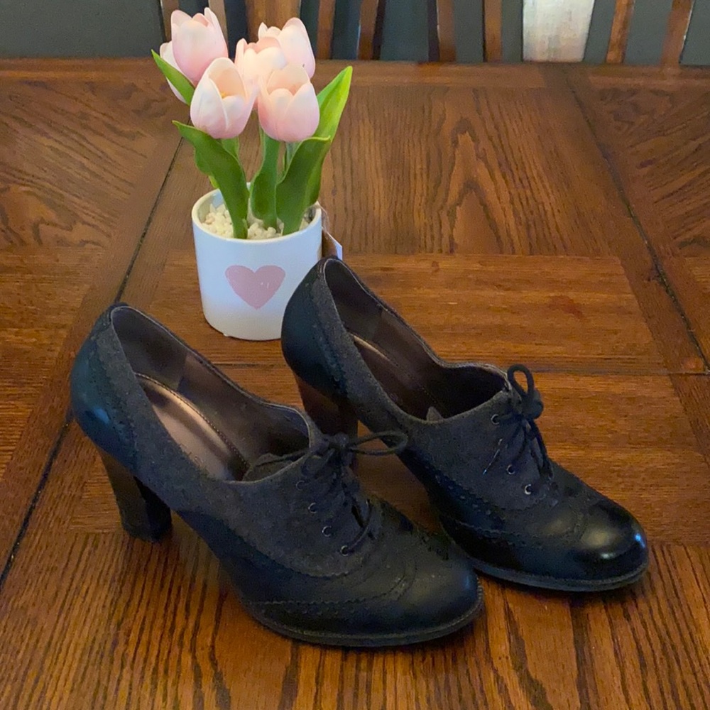 Marc Fisher Oxford Wingtip Heels 🖤 ADORABLE! sz 8